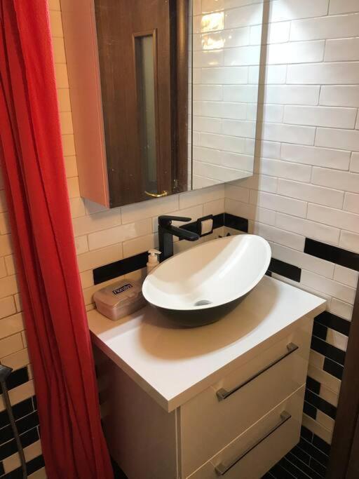 City Center/Navarinou Modern Apt. With Queen Bed Θεσσαλονίκη Εξωτερικό φωτογραφία